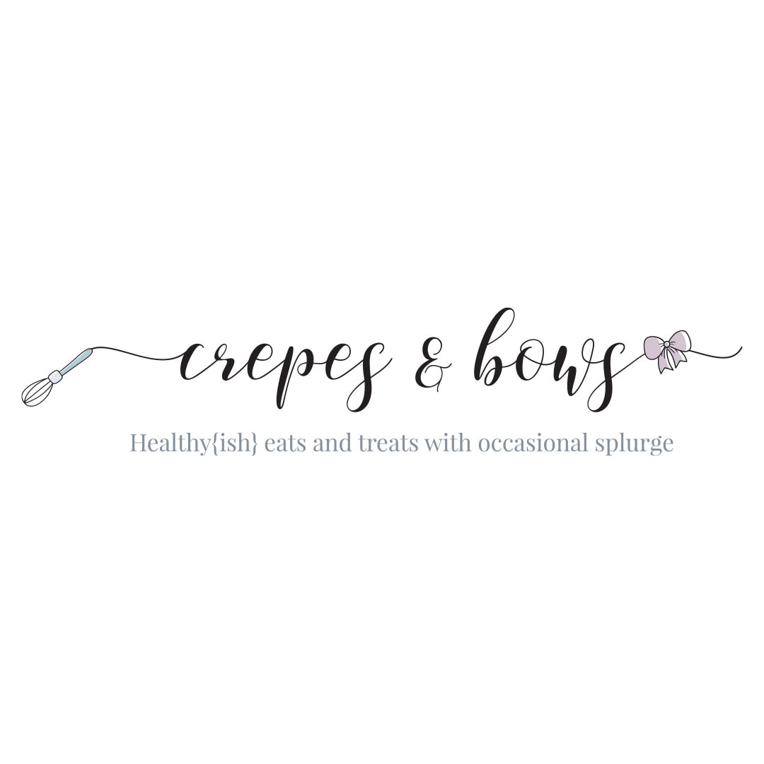 Crepes and Bows Logo
