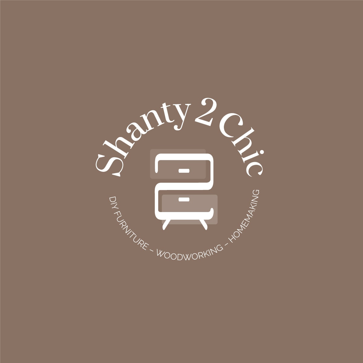 Shanty 2 Chic Blog Submark Logo white on dark background